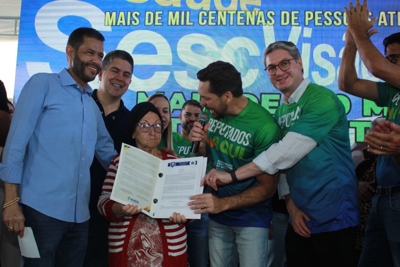 Deputados Aqui leva cidadania e serviços gratuitos a Águas Lindas de Goiás!
